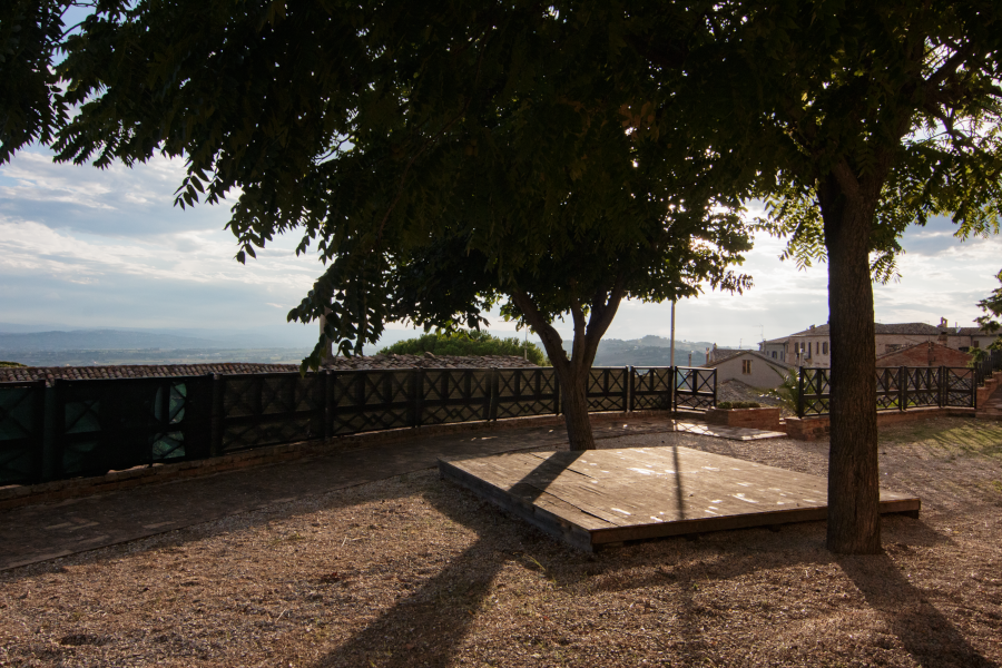 totale dell'orto dei Frati al tramonto