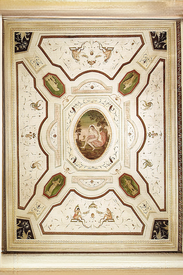 Affresco del soffitto della sala giunta, primo piano del Convento Agostiniano oggi Palazzo del Municipio