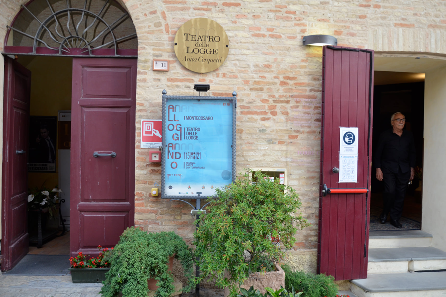 ingresso da Piazza Trieste