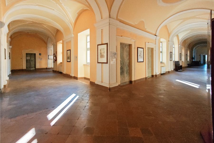 Corridoio del Primo Piano del Complesso Agostiniano (Palazzo comunale)