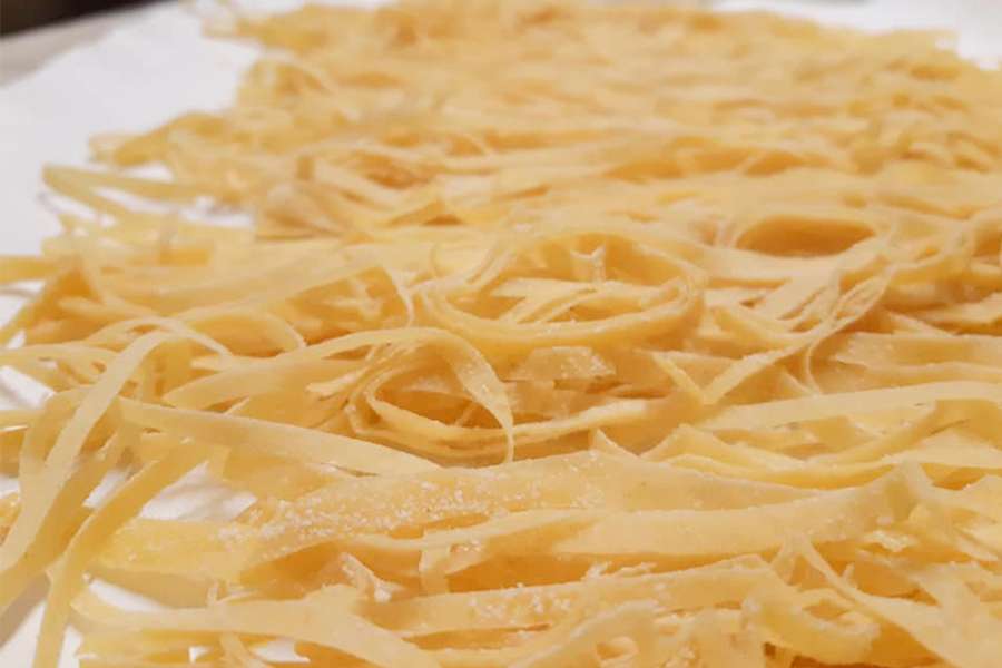tagliatelle fresche all'ovo